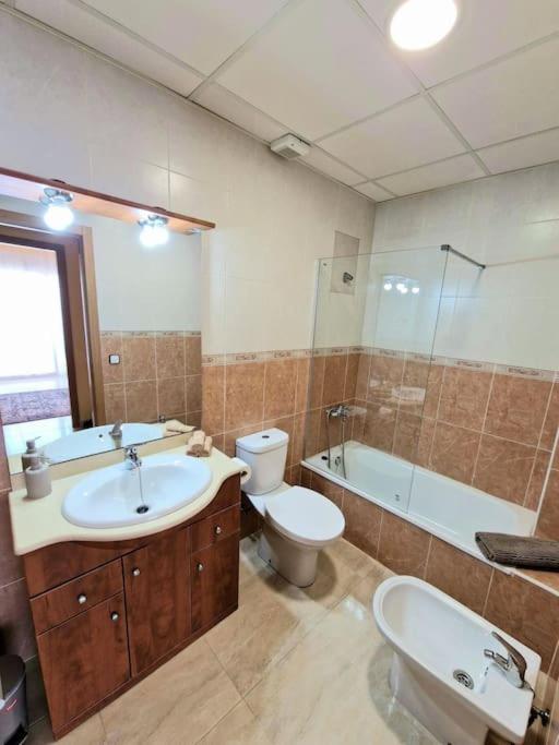 Apartament Sant Jaume D'Enveja Ngoại thất bức ảnh