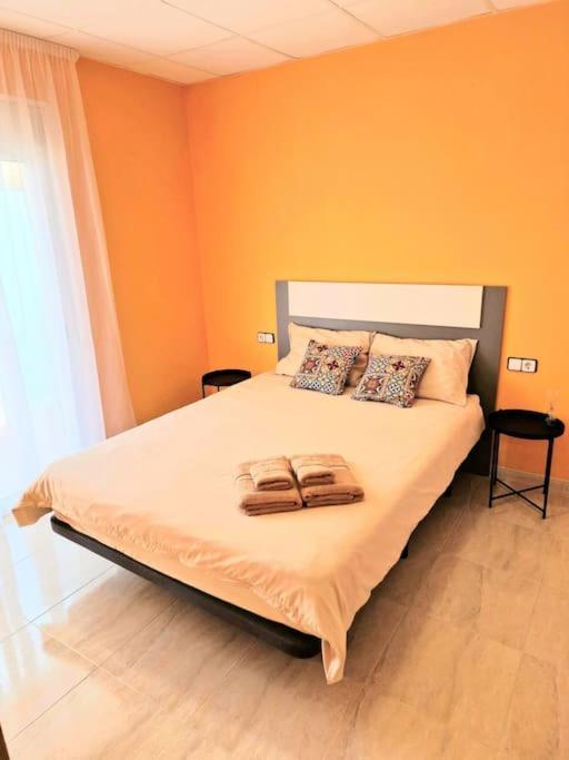 Apartament Sant Jaume D'Enveja Ngoại thất bức ảnh